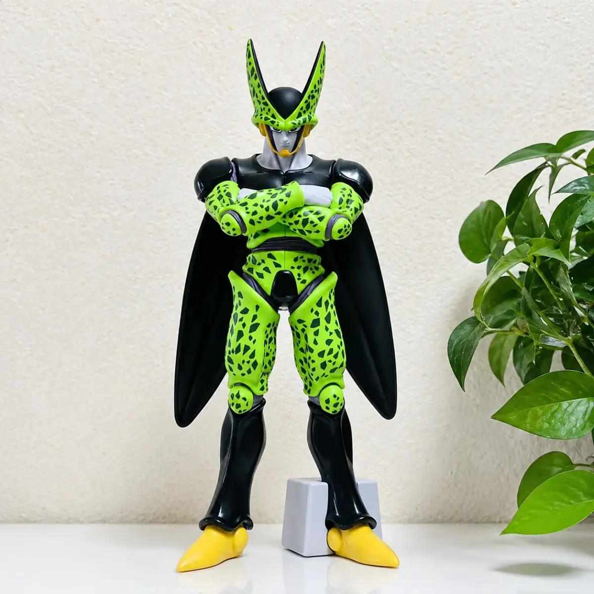 Cell Perfect Form Figure – Dragon Ball