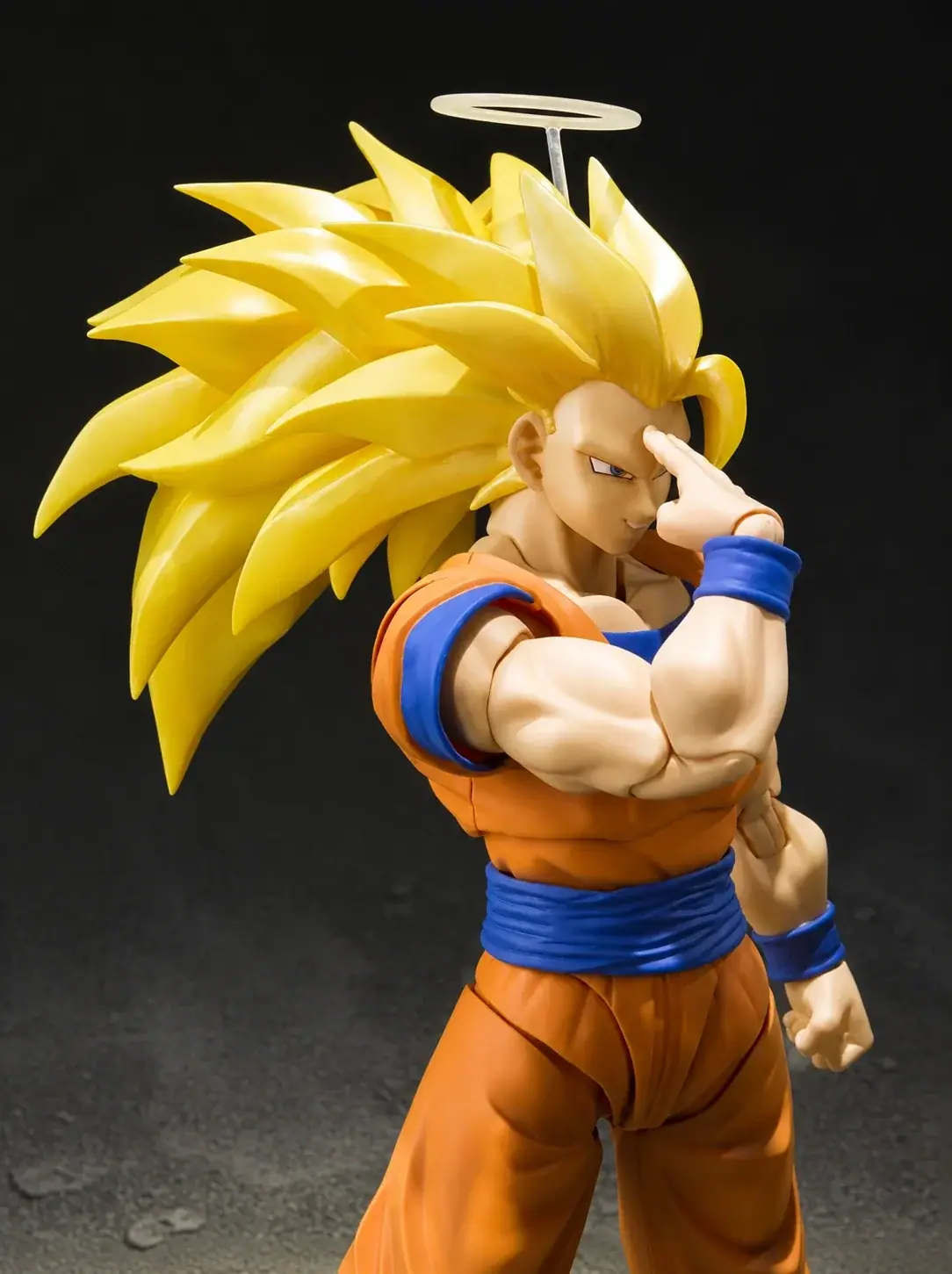 Goku Super Saiyan 3 Poseable Figure (16 cm) – Dragon Ball