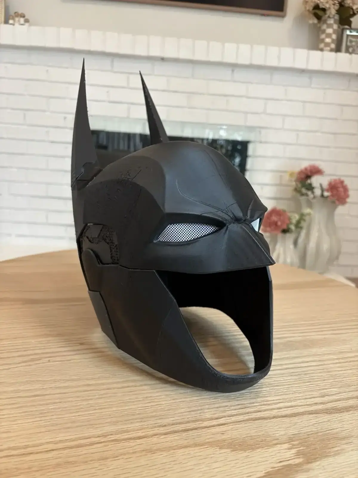Batman Arkham-Style Full Cowl Helmet – DC Comics