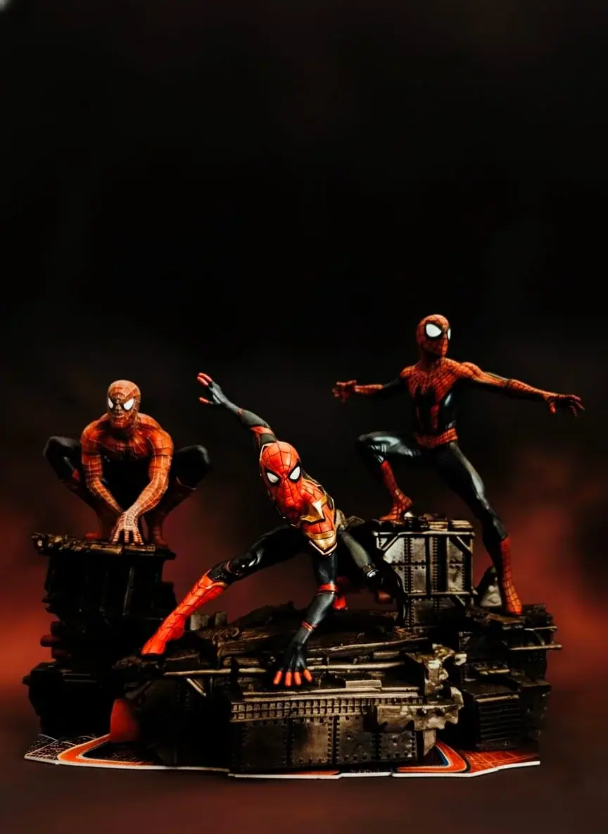 Spider-Man No Way Home Replica – Marvel