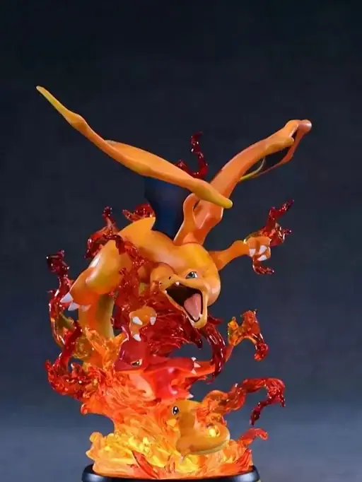 Charmander to Charizard Evolution Statue – Pokémon