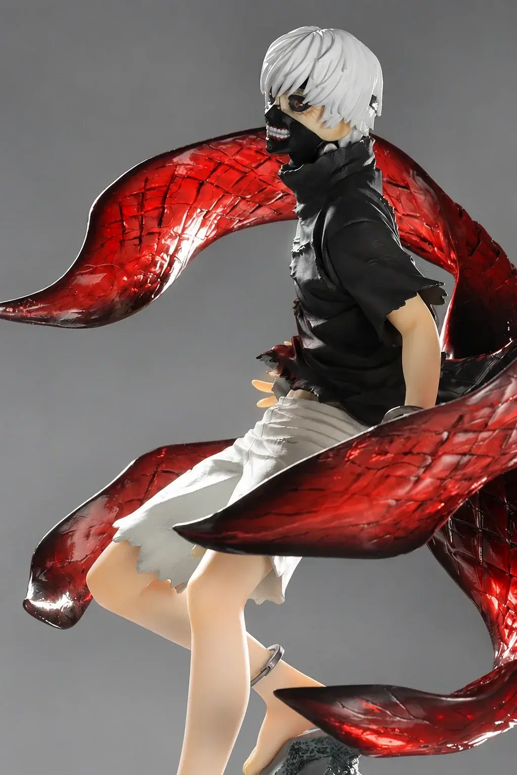 Kaneki Kagune Unleashed Transformation Statue – Tokyo Ghoul